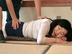 「もう何年もしてないのよ・・・」七十路六十路 嫁の母とヤレた・・・背徳のイケナイ関係4時間　サンプル画像06